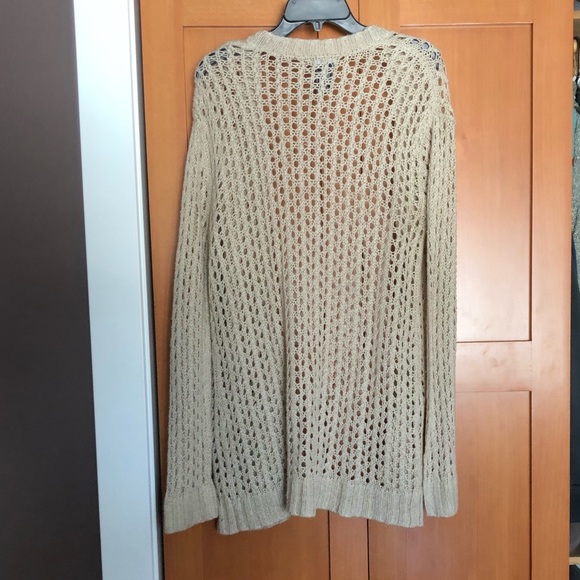 Sweater - Picture 3 of 3